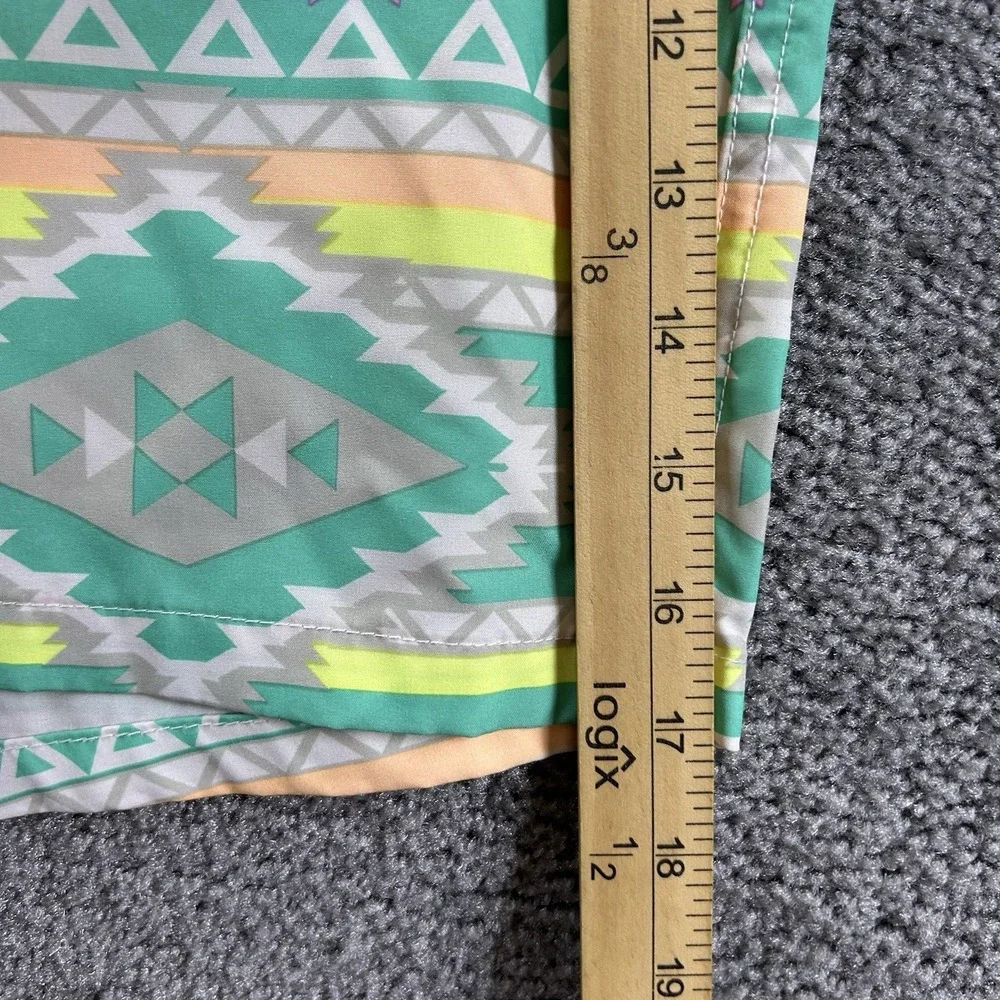 Chubbies Mens 2XL En Fuegos Aztec 5.5 Inseam Swim Trunks Geometric Print